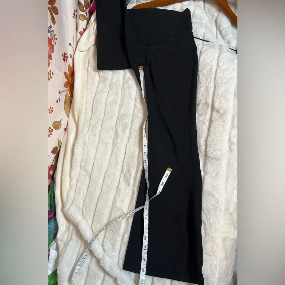 Old Navy Girls M/8 Black Criss Cross Yoga Pants Flare Spring Sporty School NYC